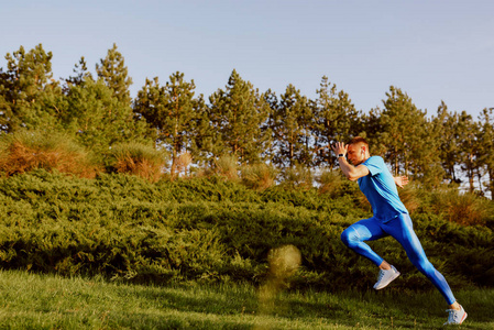 颁布管理文 颁布管理文